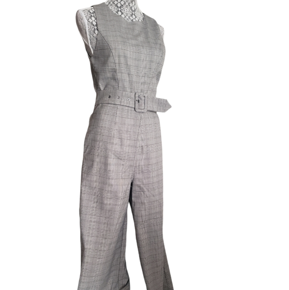 Gray Sleeveless Jumpsuit
